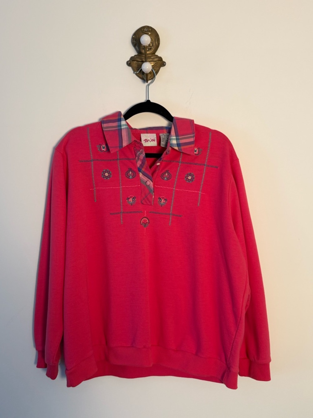 Vintage TanJay Pink Plaid Trim Pullover Grandma Sweater